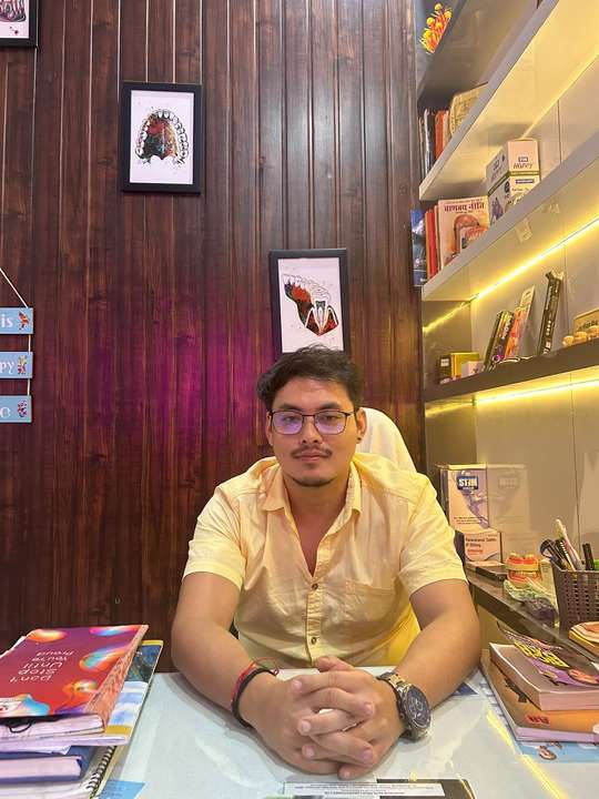 Dr. Gaurav Martolia in his consultation room